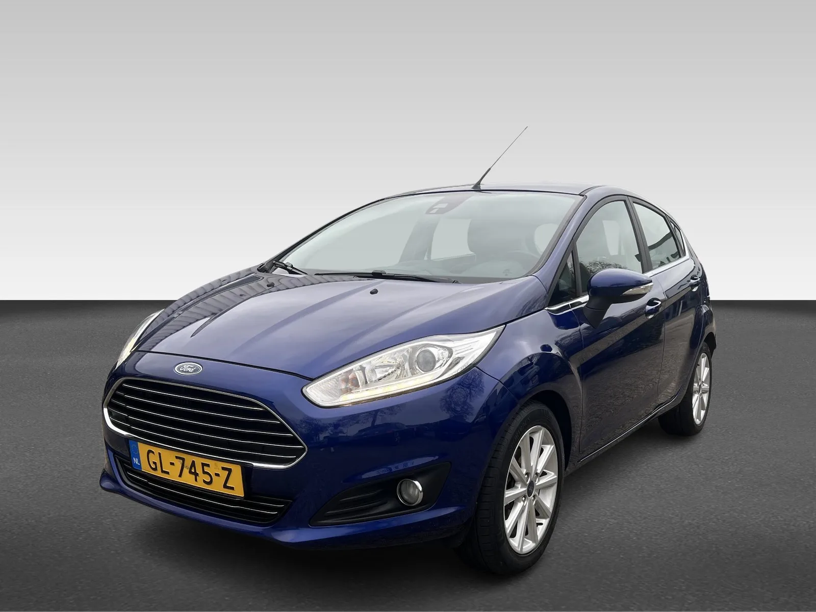 Ford Fiesta (2015) — foto 1