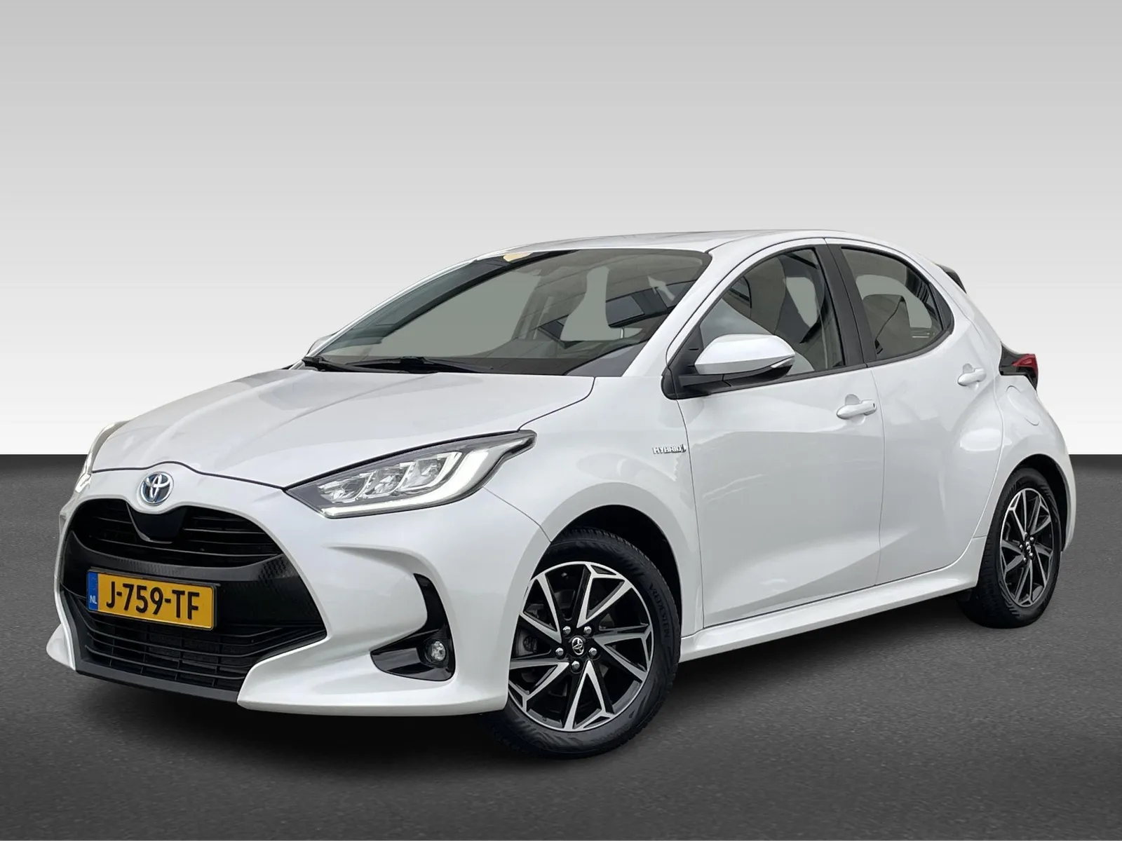Toyota Yaris (2020) — foto 1