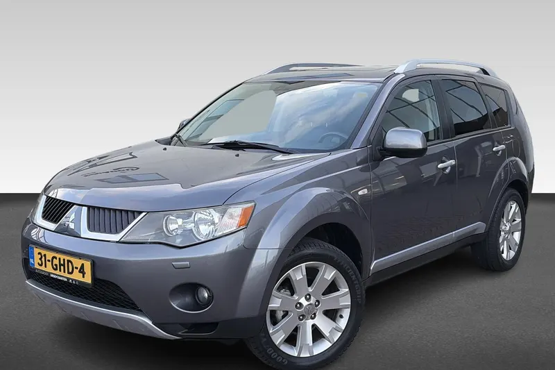 Mitsubishi Outlander (2008)