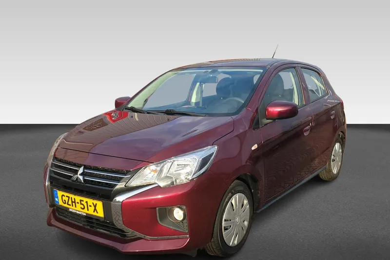Mitsubishi Space Star (2025)