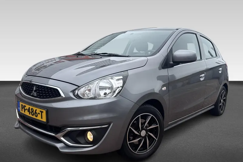 Mitsubishi Space Star (2016)