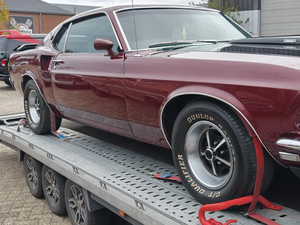 Ford Mustang (1969) — foto 1