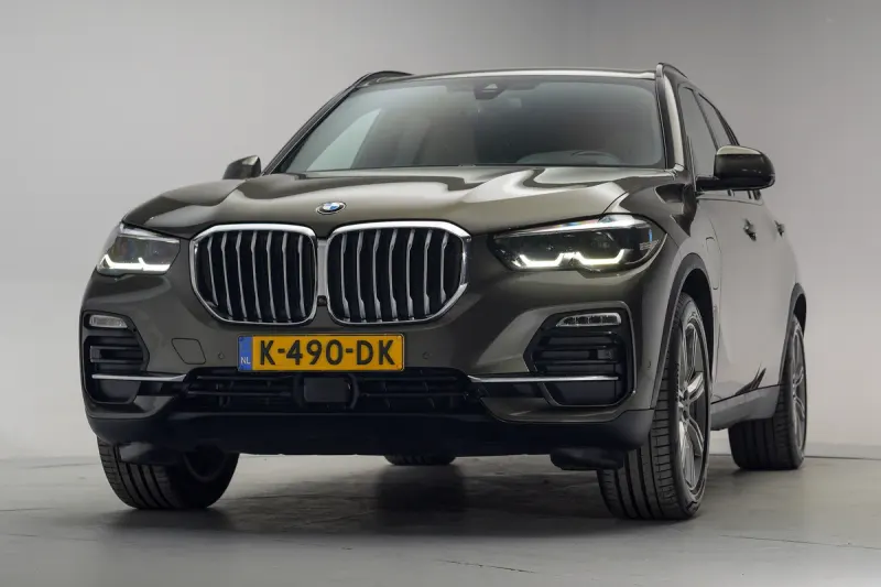 BMW X5 (2020)