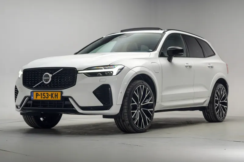 Volvo XC60 (2022)