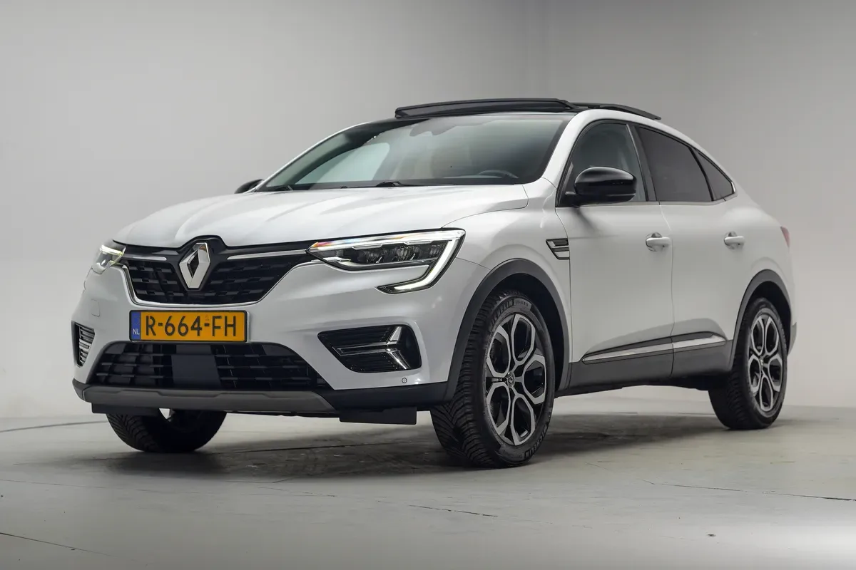 Renault Arkana (2022) — foto 1