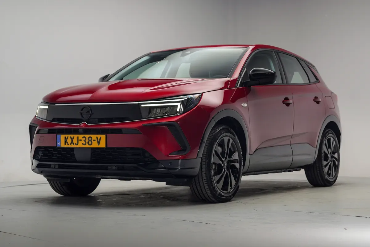 Opel Grandland (2024) — foto 1