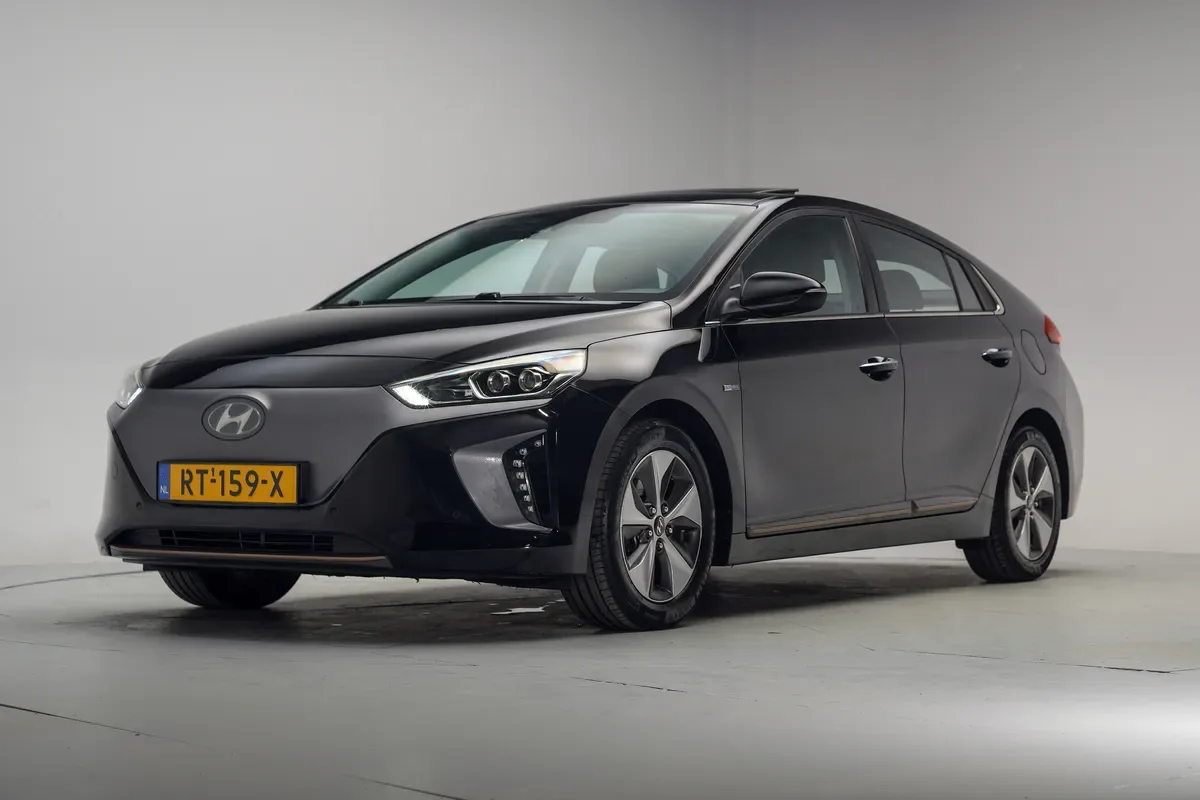 Hyundai Ioniq (2018) — foto 1