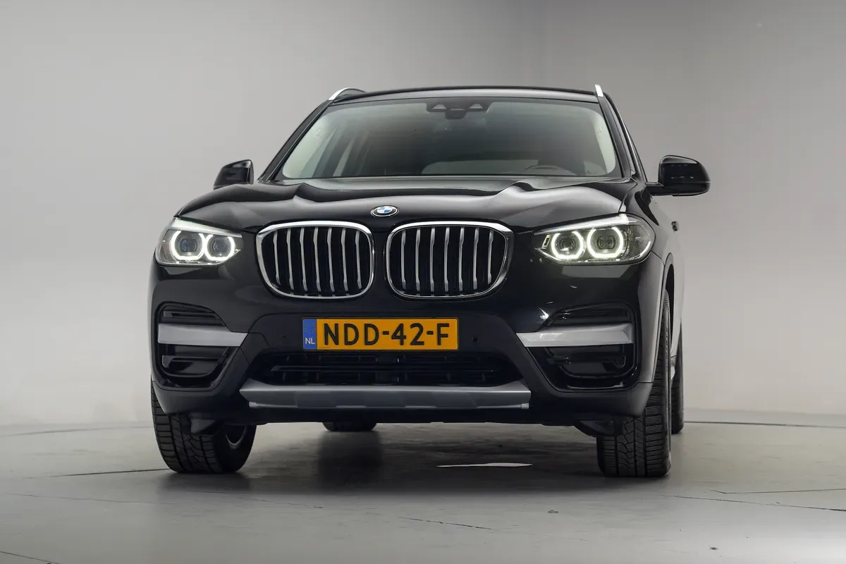 BMW X3 (2021) — foto 1