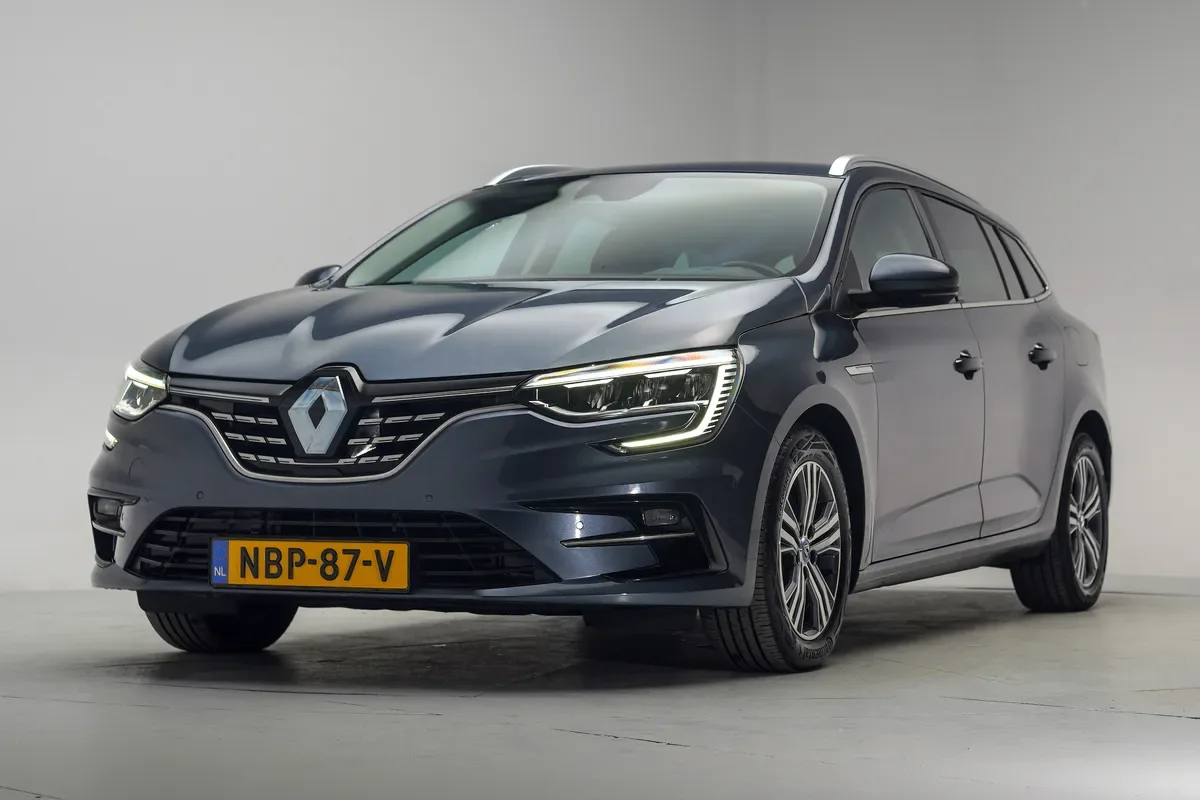 Renault Mégane (2021) — foto 1
