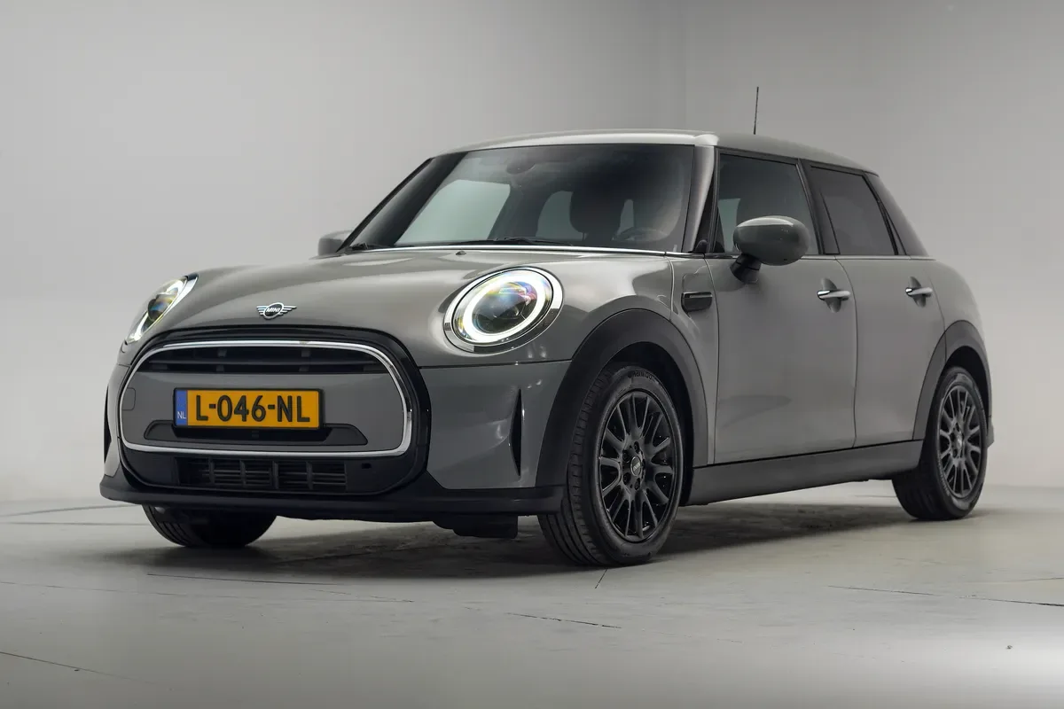 MINI One (2021) — foto 1