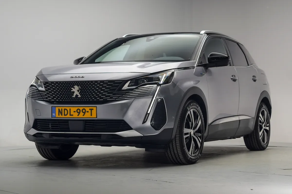 Peugeot 3008 (2022) — foto 1