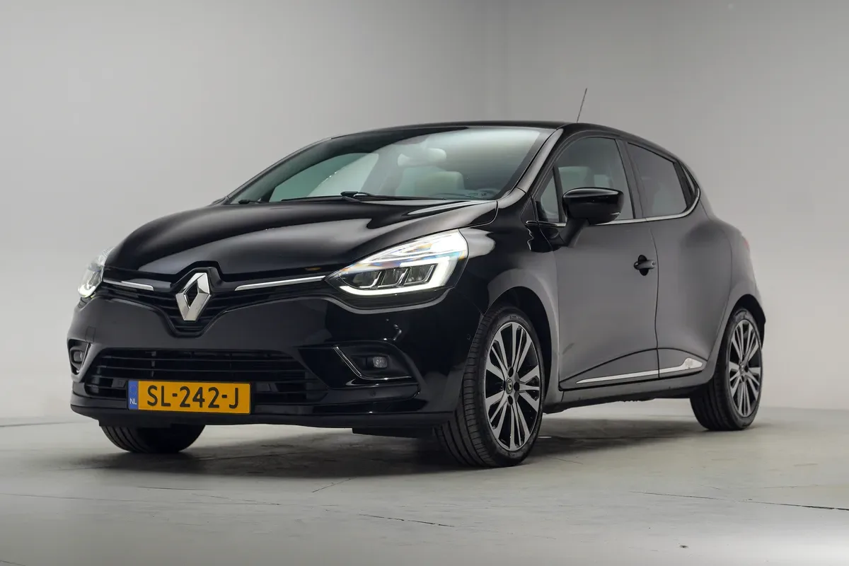 Renault Clio (2018) — foto 1