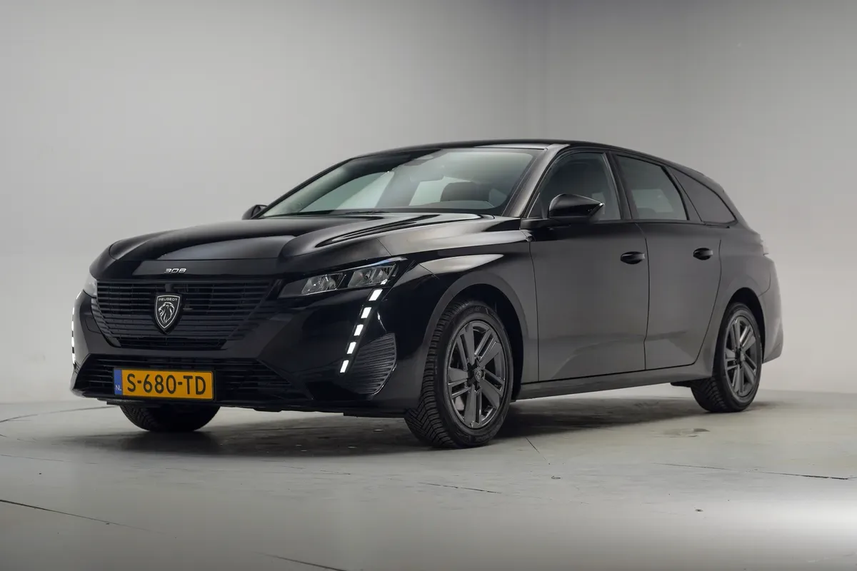 Peugeot 308 (2023) — foto 1