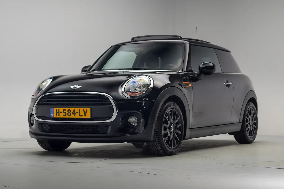 MINI One (2017) — foto 1