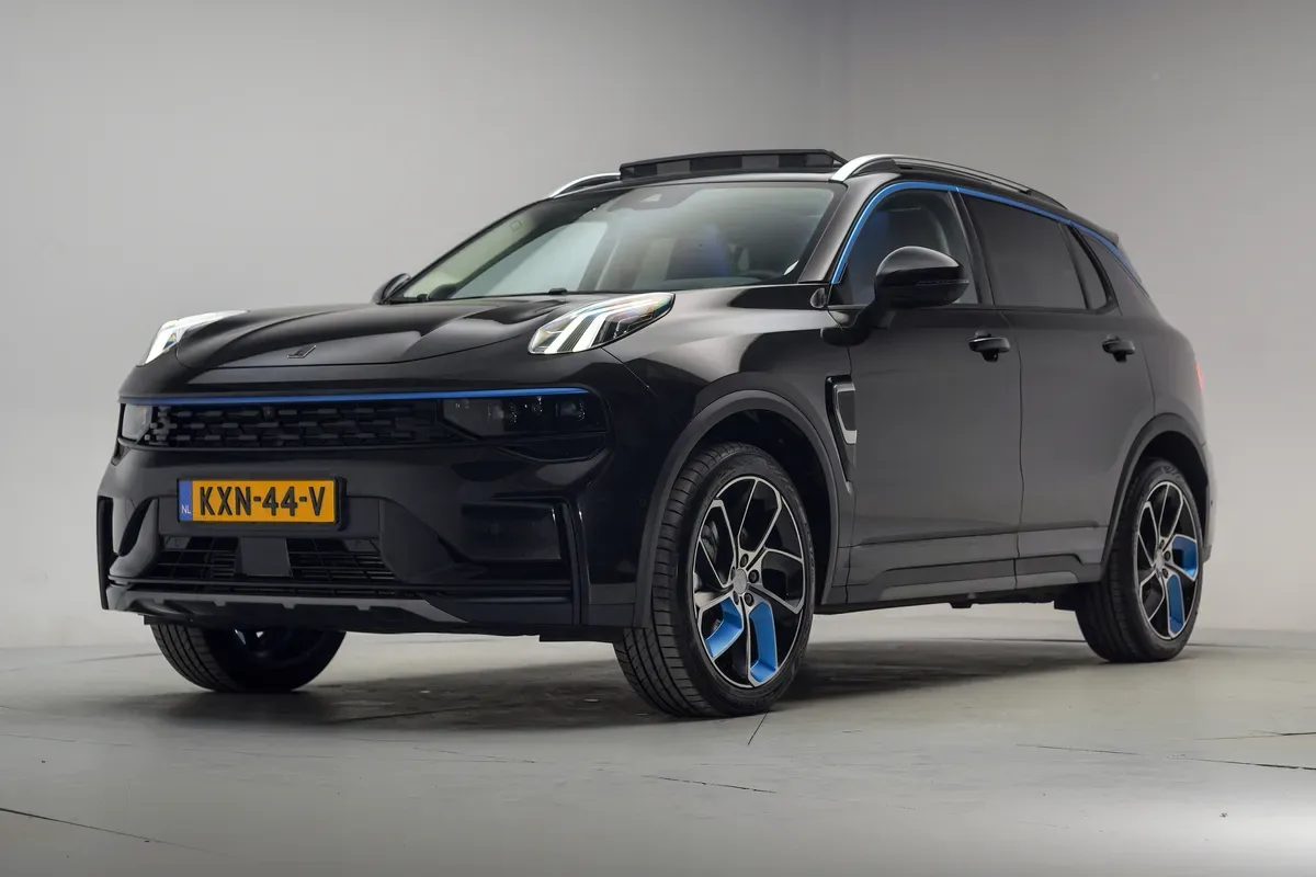 Lynk & Co 01 (2023) — foto 1