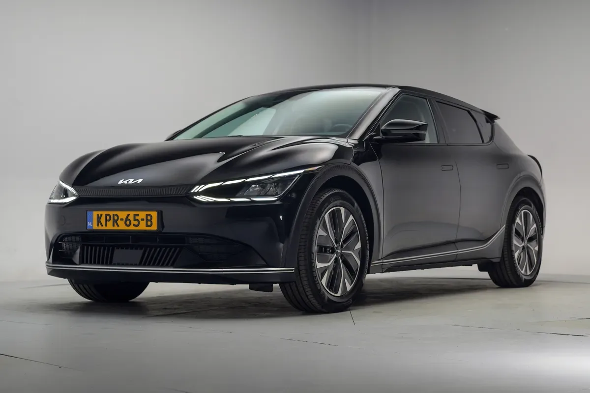 Kia EV6 (2023) — foto 1