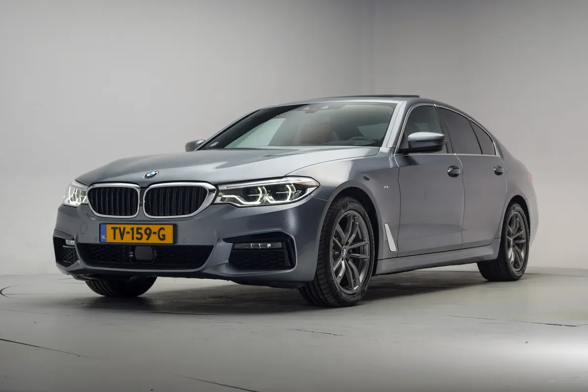 BMW 5-Serie (2018) — foto 1
