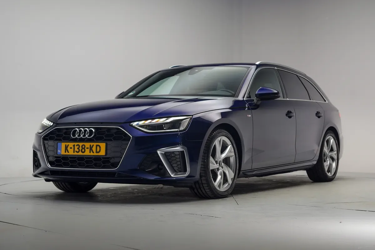 Audi A4 (2021) — foto 1