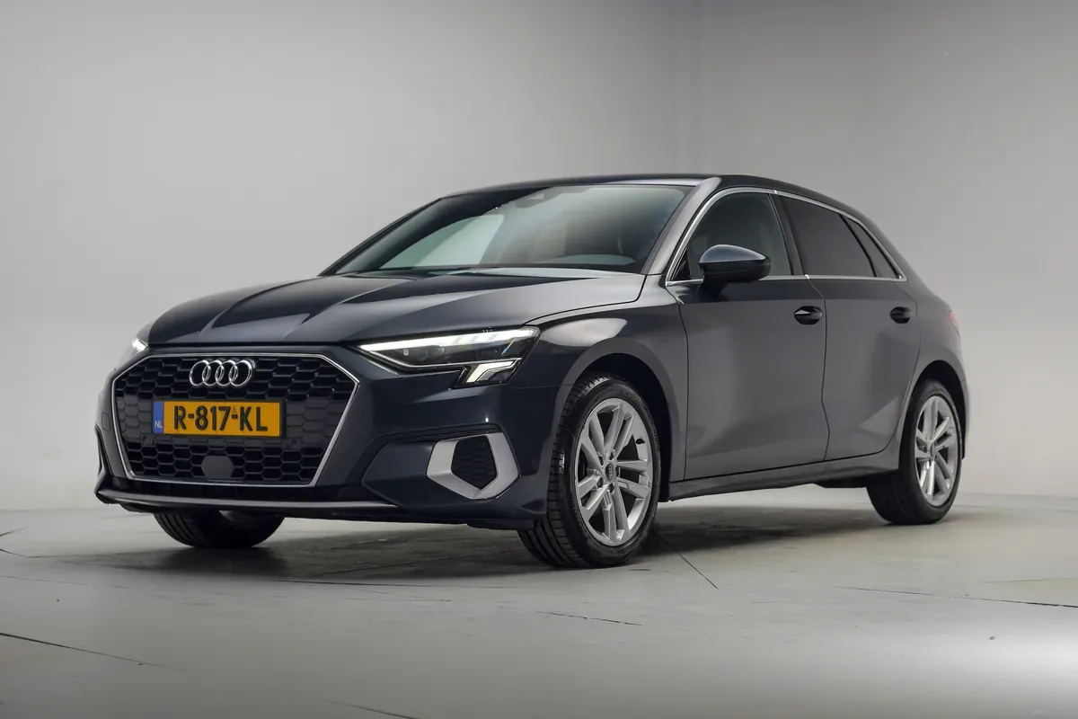 Audi A3 (2022) — foto 1