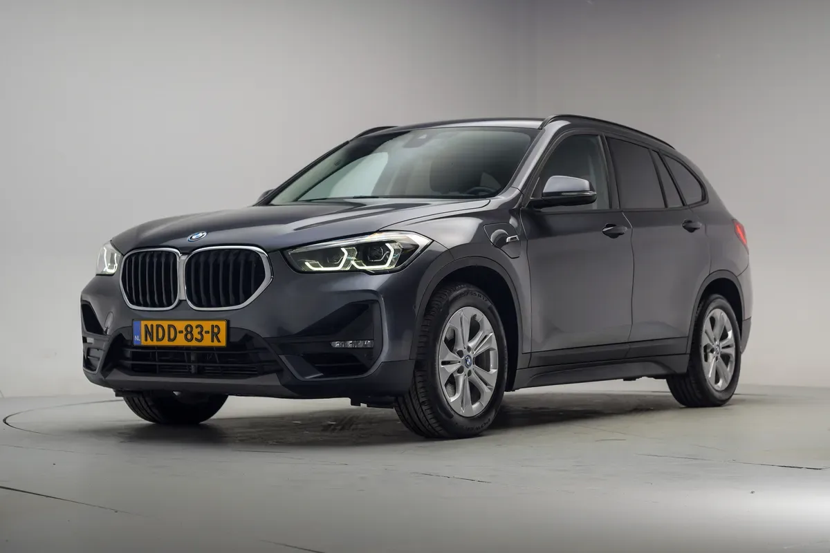 BMW X1 (2022) — foto 1