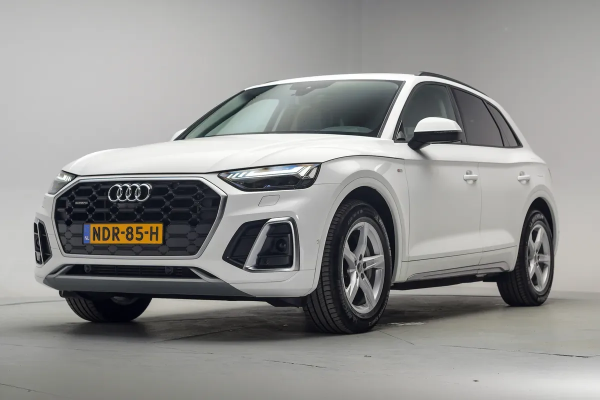 Audi Q5 (2023) — foto 1