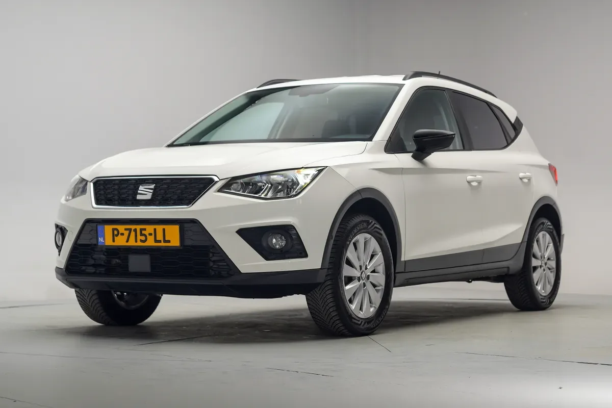 SEAT Arona (2018) — foto 1
