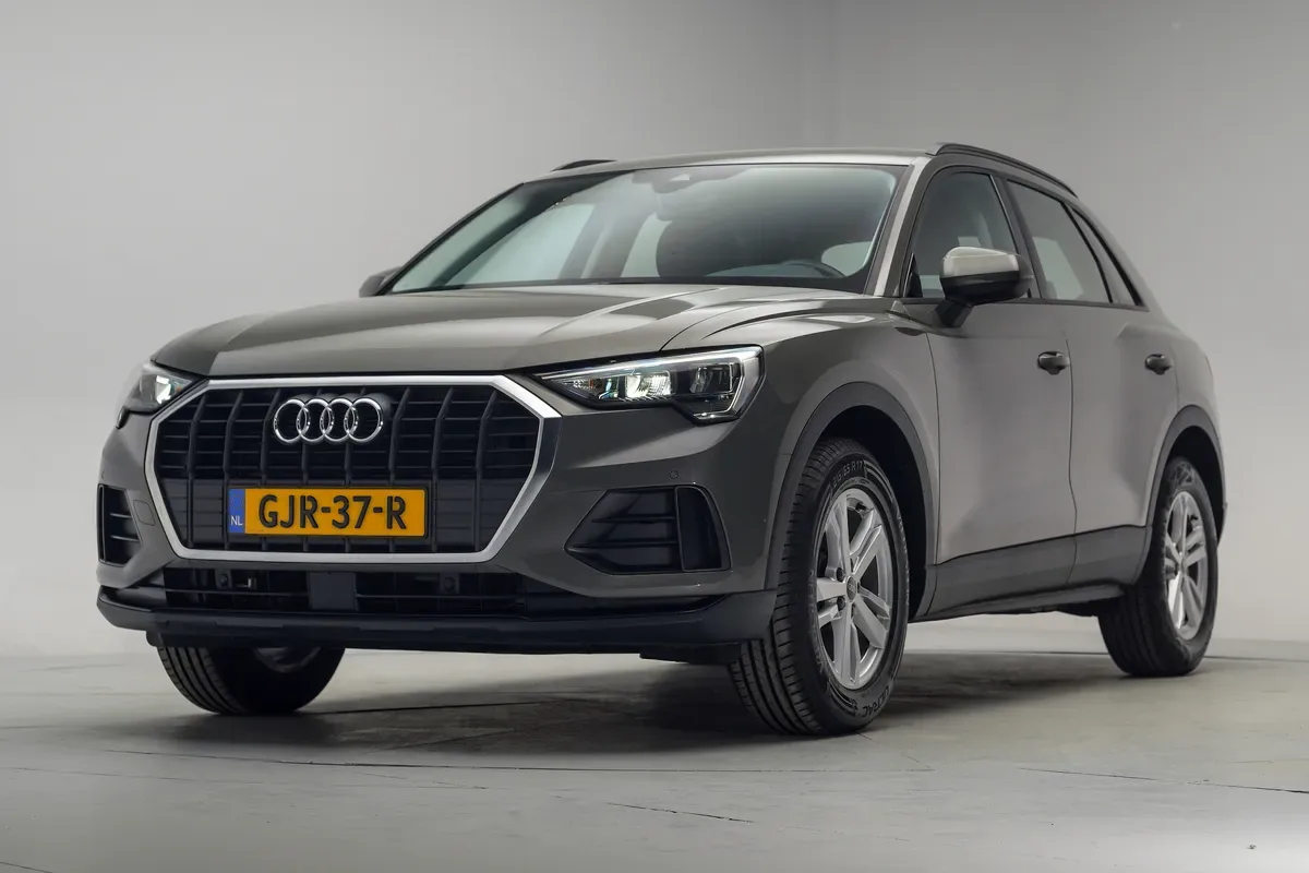 Audi Q3 (2021) — foto 1
