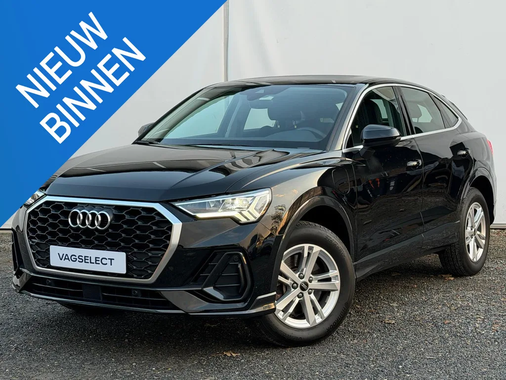 Audi Q3 Sportback (2023) — foto 1
