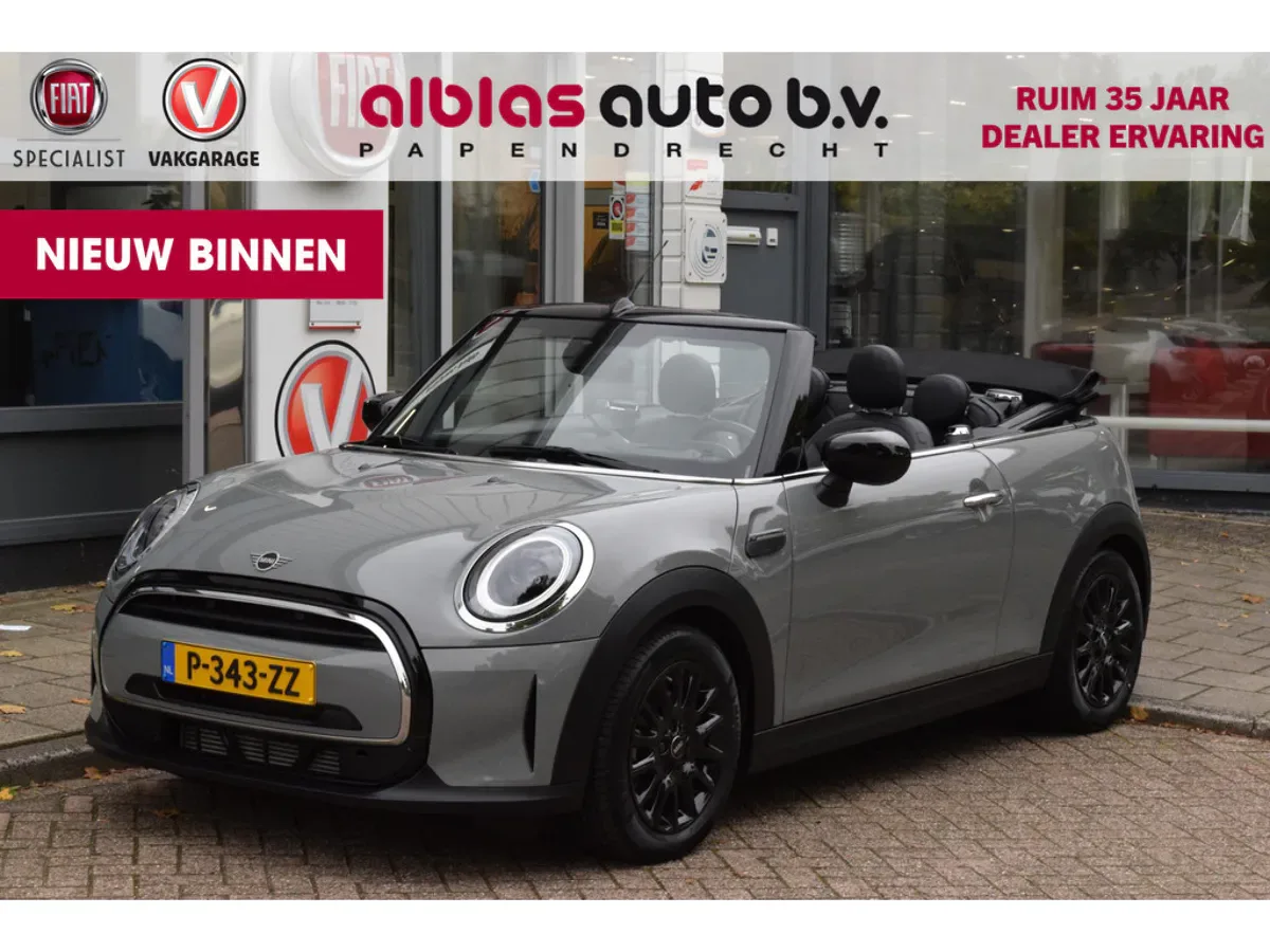 MINI Cabrio (2022) — foto 1
