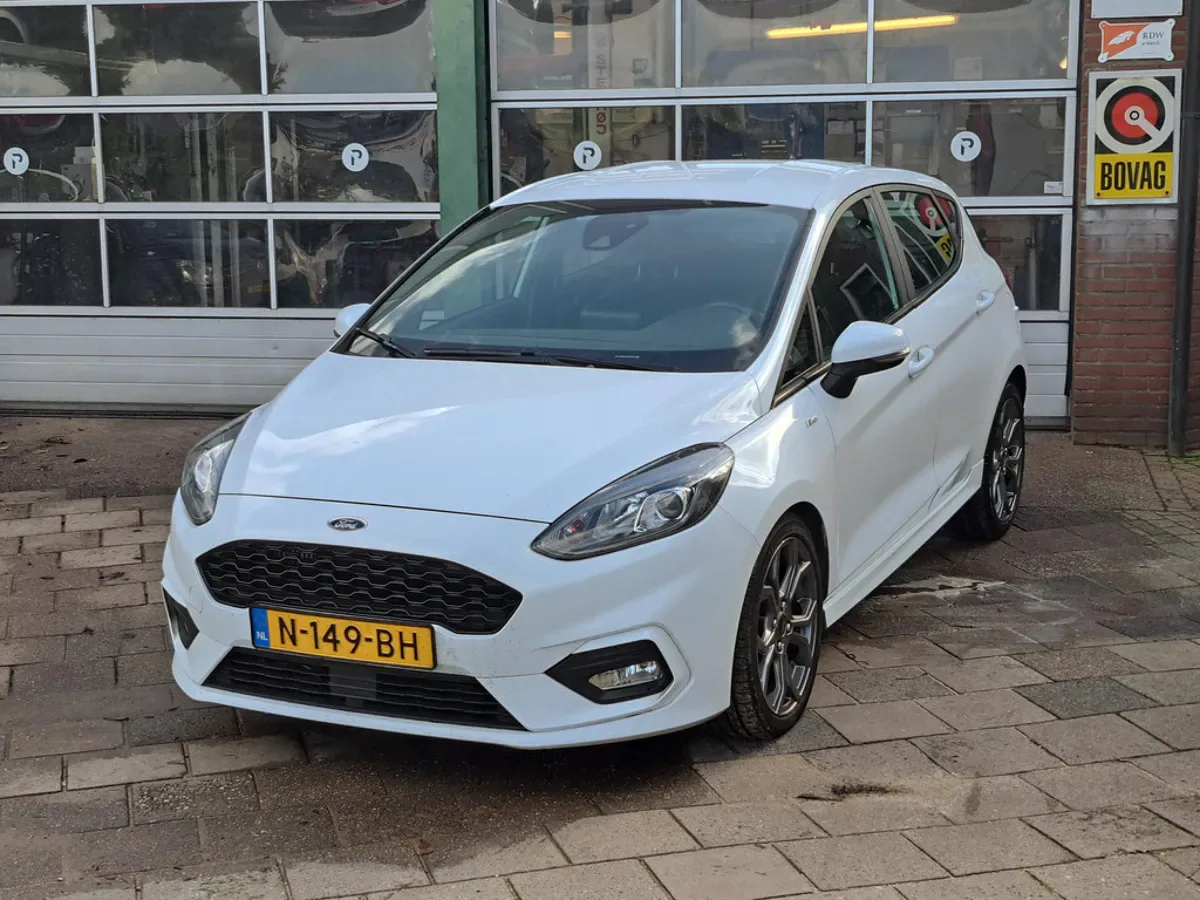 Ford Fiesta (2021) — foto 1