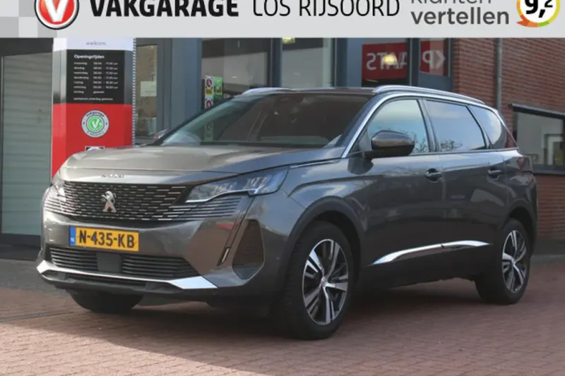 Peugeot 5008 (2021)