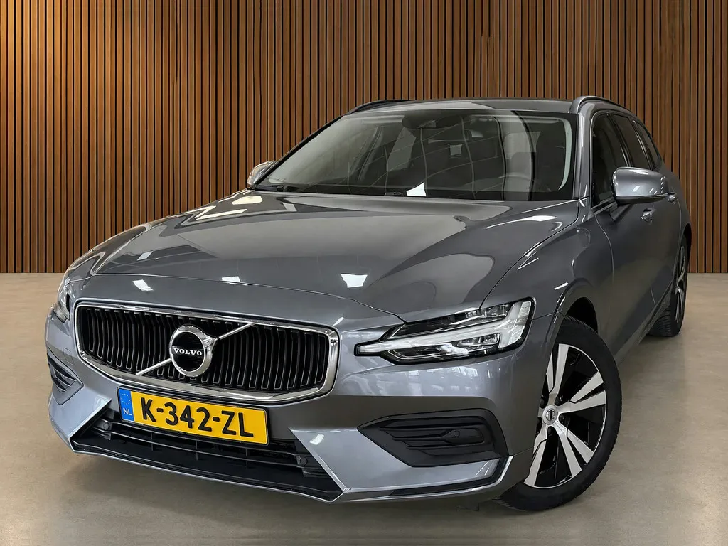 Volvo V60 (2021) — foto 1