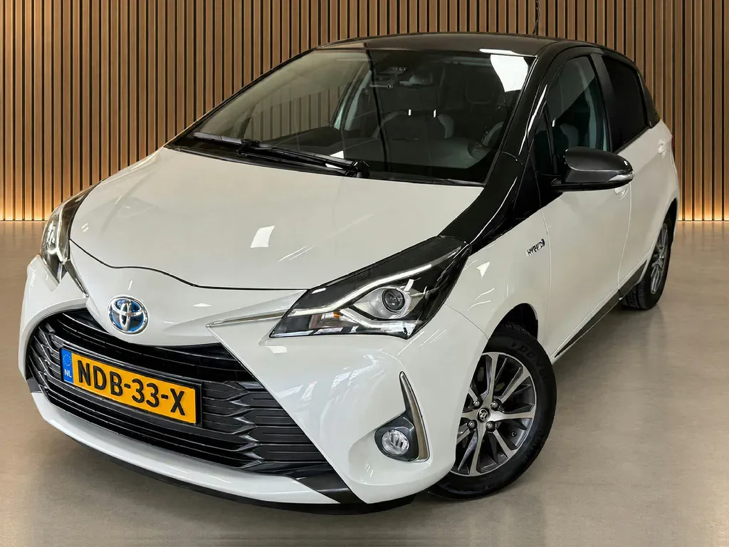 Toyota Yaris (2020) — foto 1