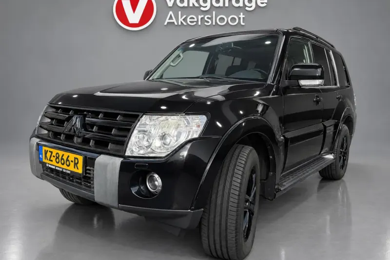 Mitsubishi Pajero (2007)