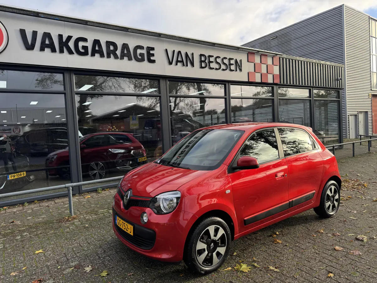 Renault Twingo (2015) — foto 1