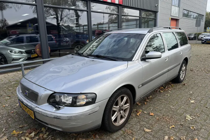 Volvo V70 (2004)