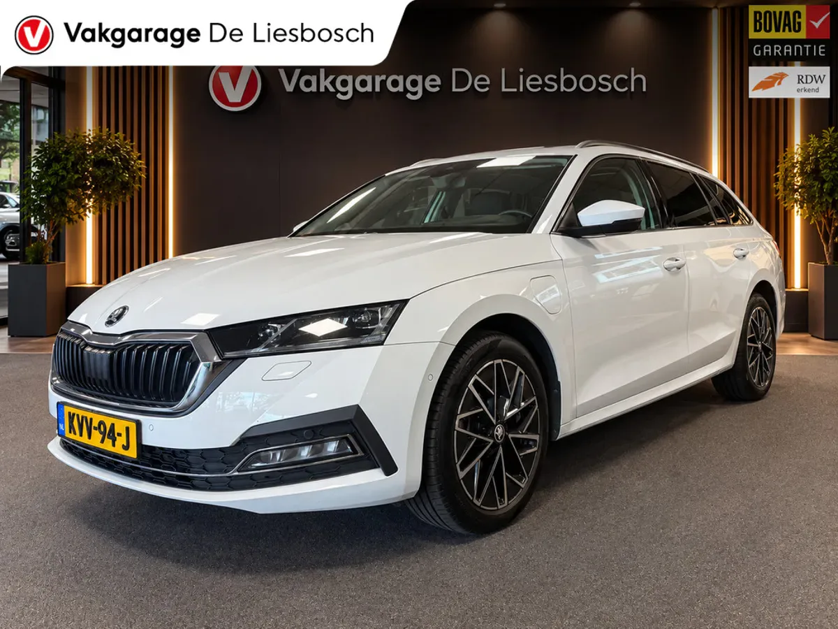 Škoda Octavia (2023) — foto 1