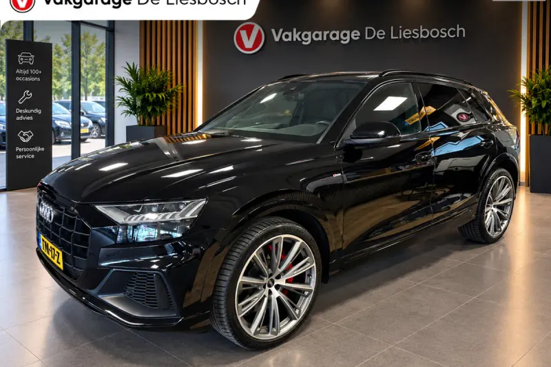 Audi Q8 (2021)