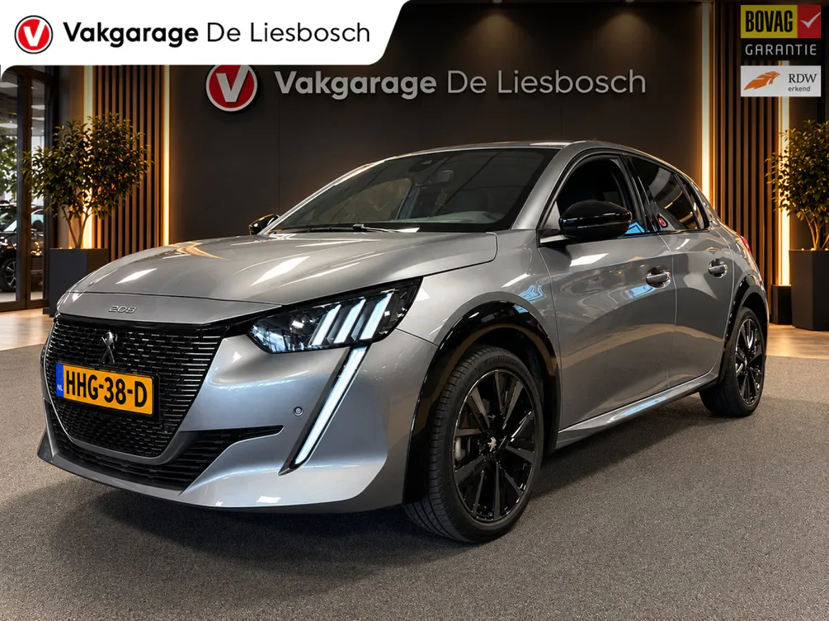 Peugeot 208 (2023) — foto 1