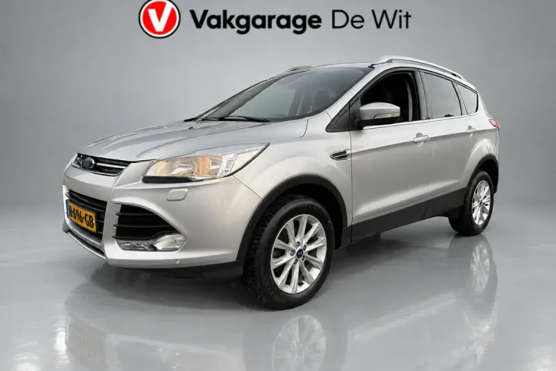 Ford Kuga (2016)