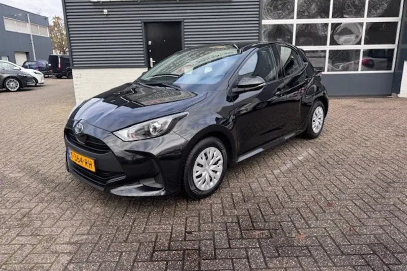 Toyota Yaris (2023)