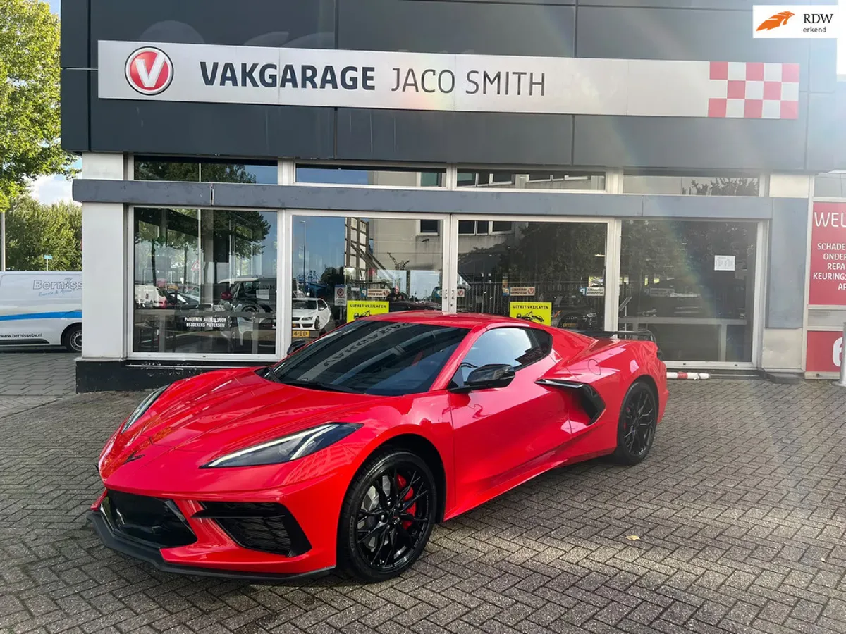 Chevrolet Corvette (2025) — foto 1