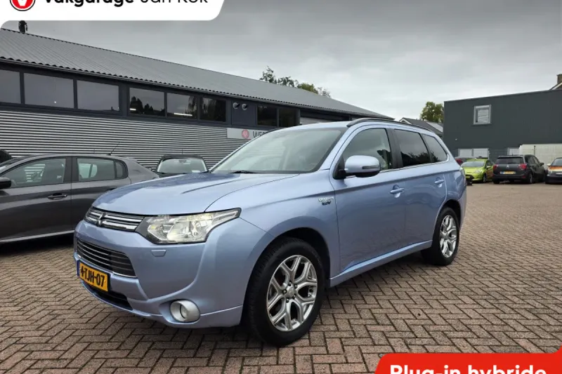 Mitsubishi Outlander (2014)