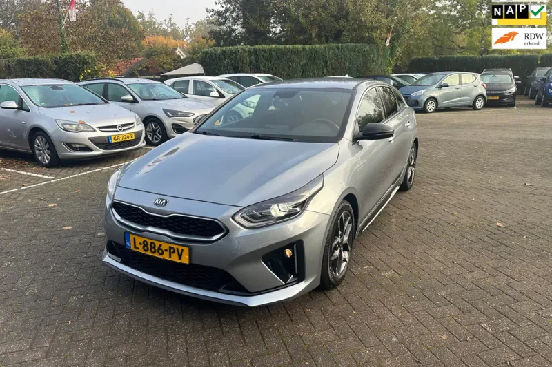 Kia ProCeed (2021)