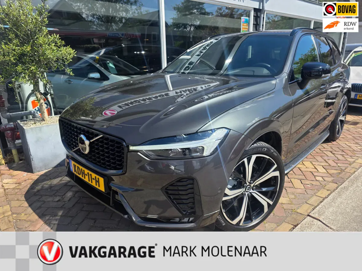 Volvo XC60 (2022) — foto 1