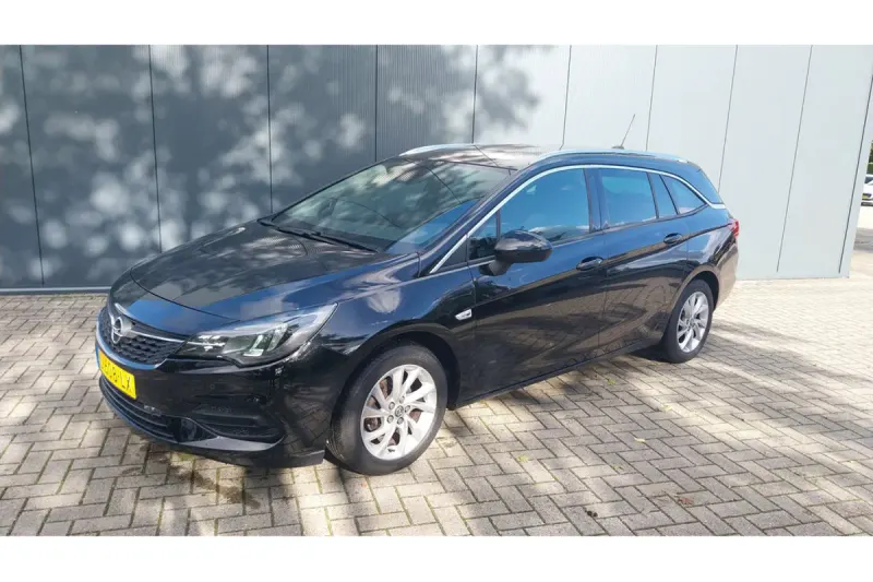 Opel Astra (2021)