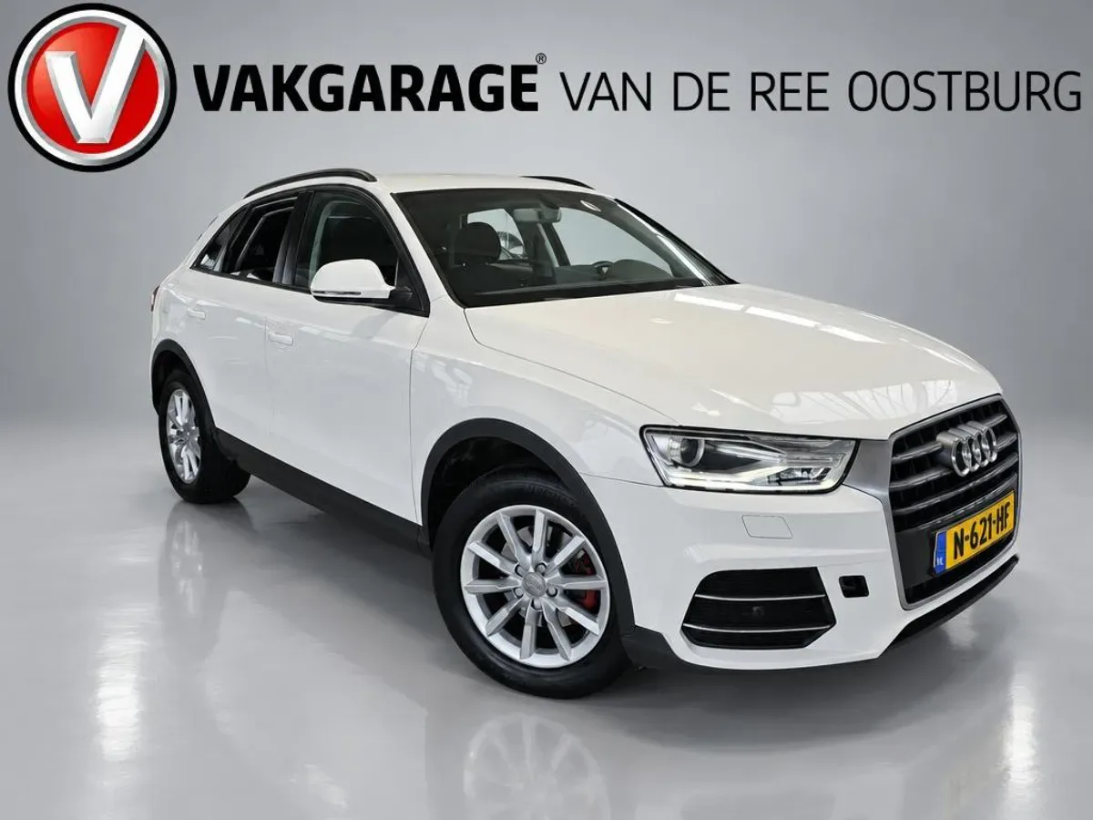 Audi Q3 (2016) — foto 1