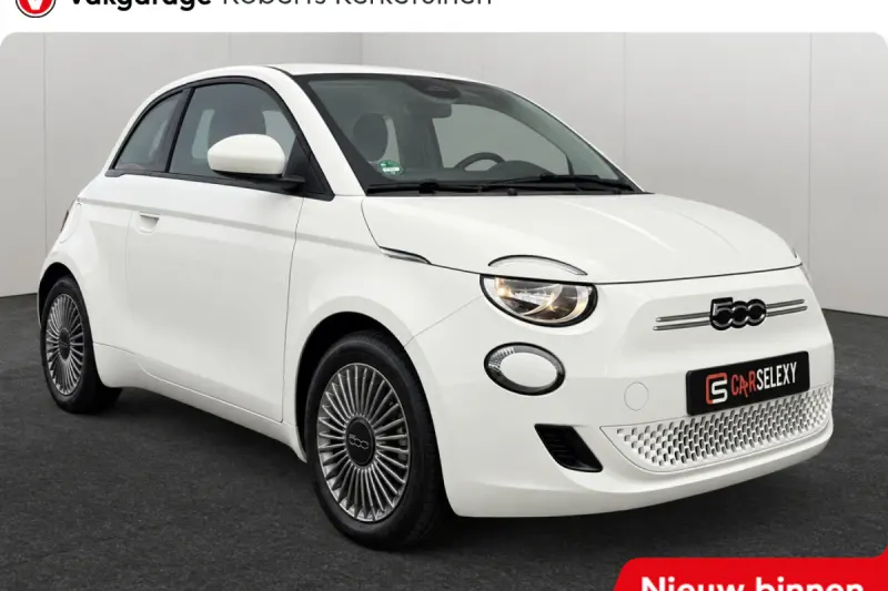 Fiat 500 (2023)