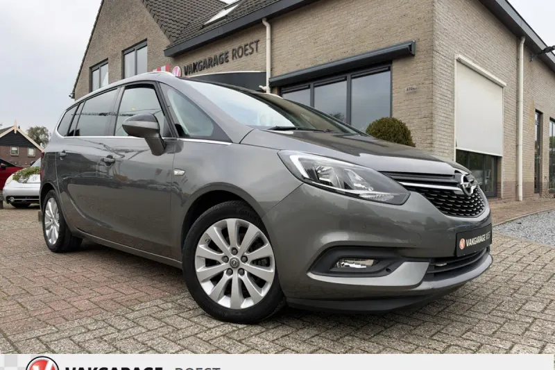 Opel Zafira (2017)