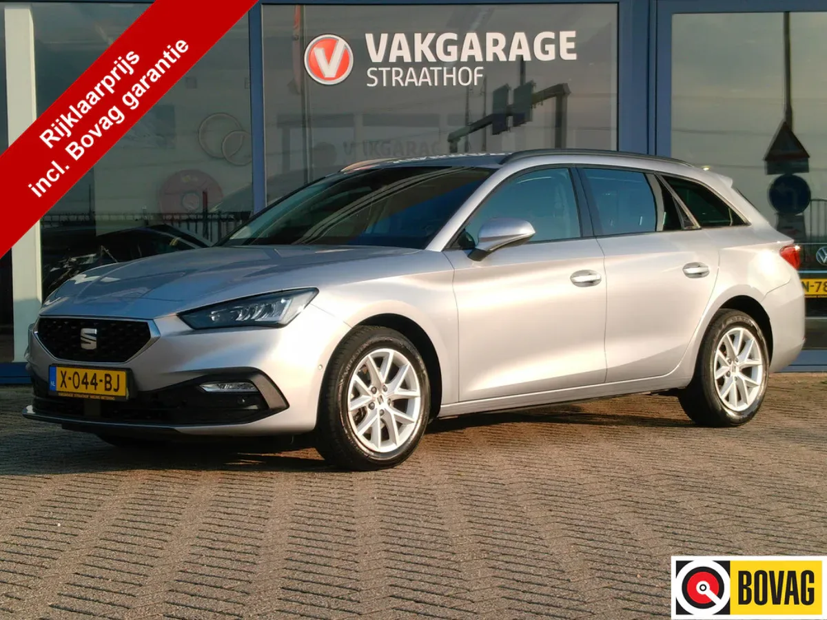 SEAT Leon Sportstourer (2023) — foto 1
